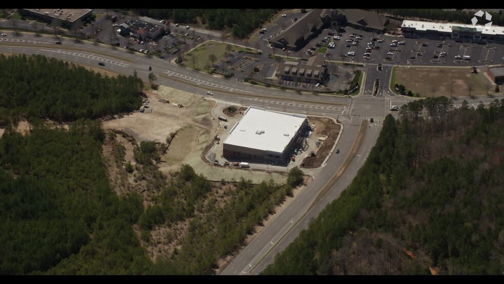 147 Reinhardt College Pky, Canton, GA à louer - Vidéo aérienne - Image 2 de 5