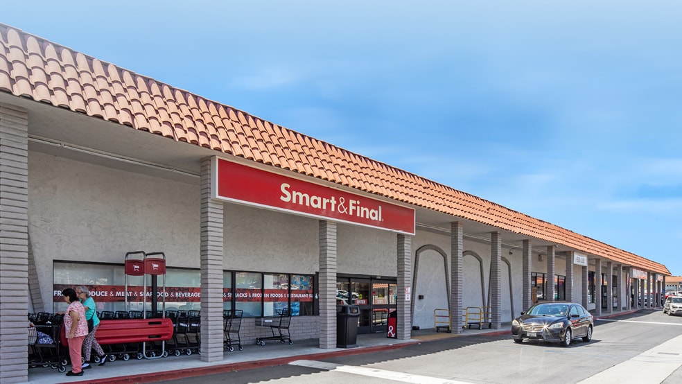 Sunrize Center Portfolio portfolio of 6 properties for sale on LoopNet.ca - Building Photo - Image 3 of 4