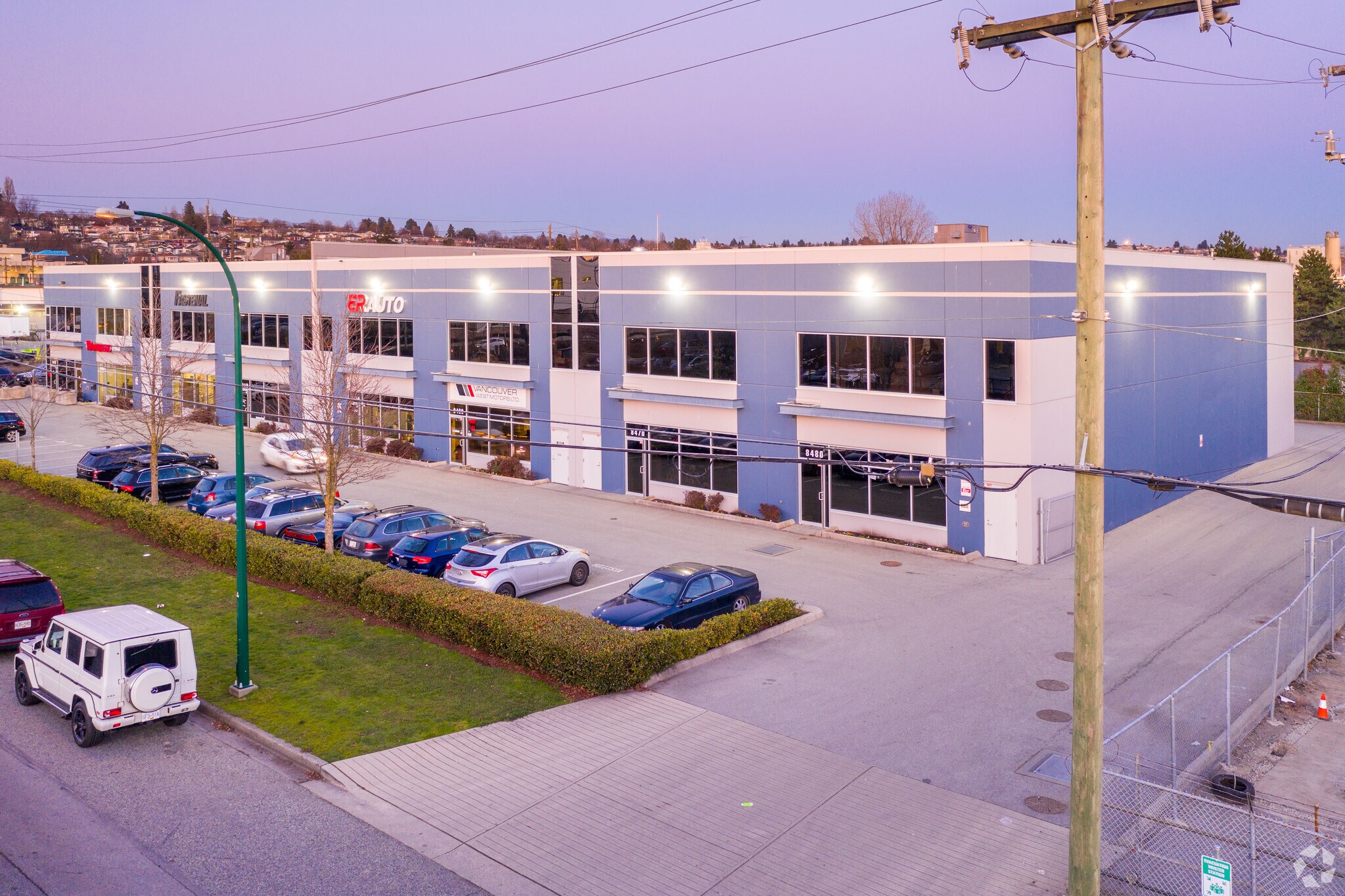 8410-8480 Fraser St, Vancouver, BC à vendre Photo principale- Image 1 de 1