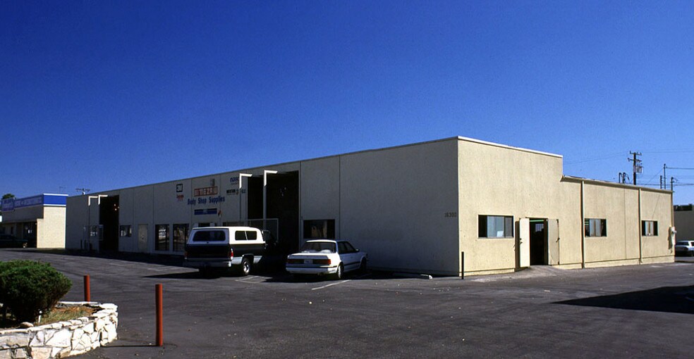 16300 Arrow Hwy, Irwindale, CA à vendre - Photo du bâtiment - Image 2 de 4
