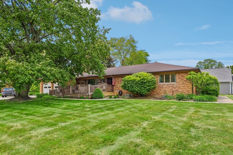 836 Jacoby Rd, Copley, OH à vendre - Photo du bâtiment - Image 3 de 66