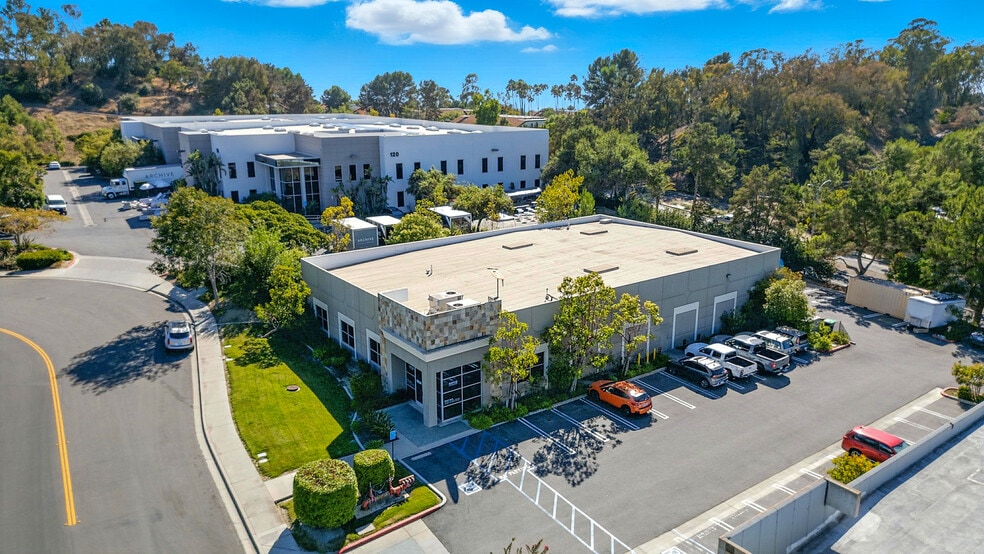 110 Calle Iglesia, San Clemente, CA for sale - Building Photo - Image 2 of 7