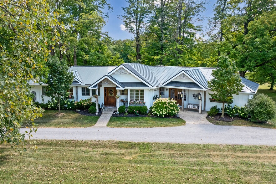 244 OH-314, Centerburg, OH à vendre - Photo du bâtiment - Image 3 de 25