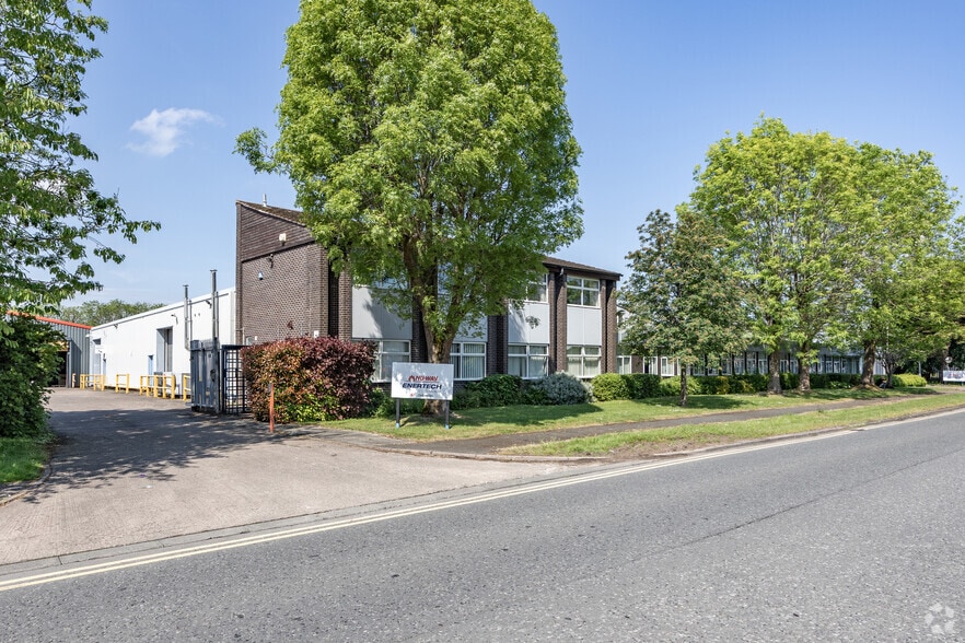 The Furlong, Droitwich for sale - Building Photo - Image 3 of 3