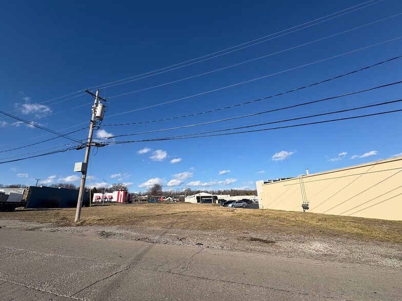 547 East Main Street st, Lebanon, OH à vendre - Photo du bâtiment - Image 3 de 6