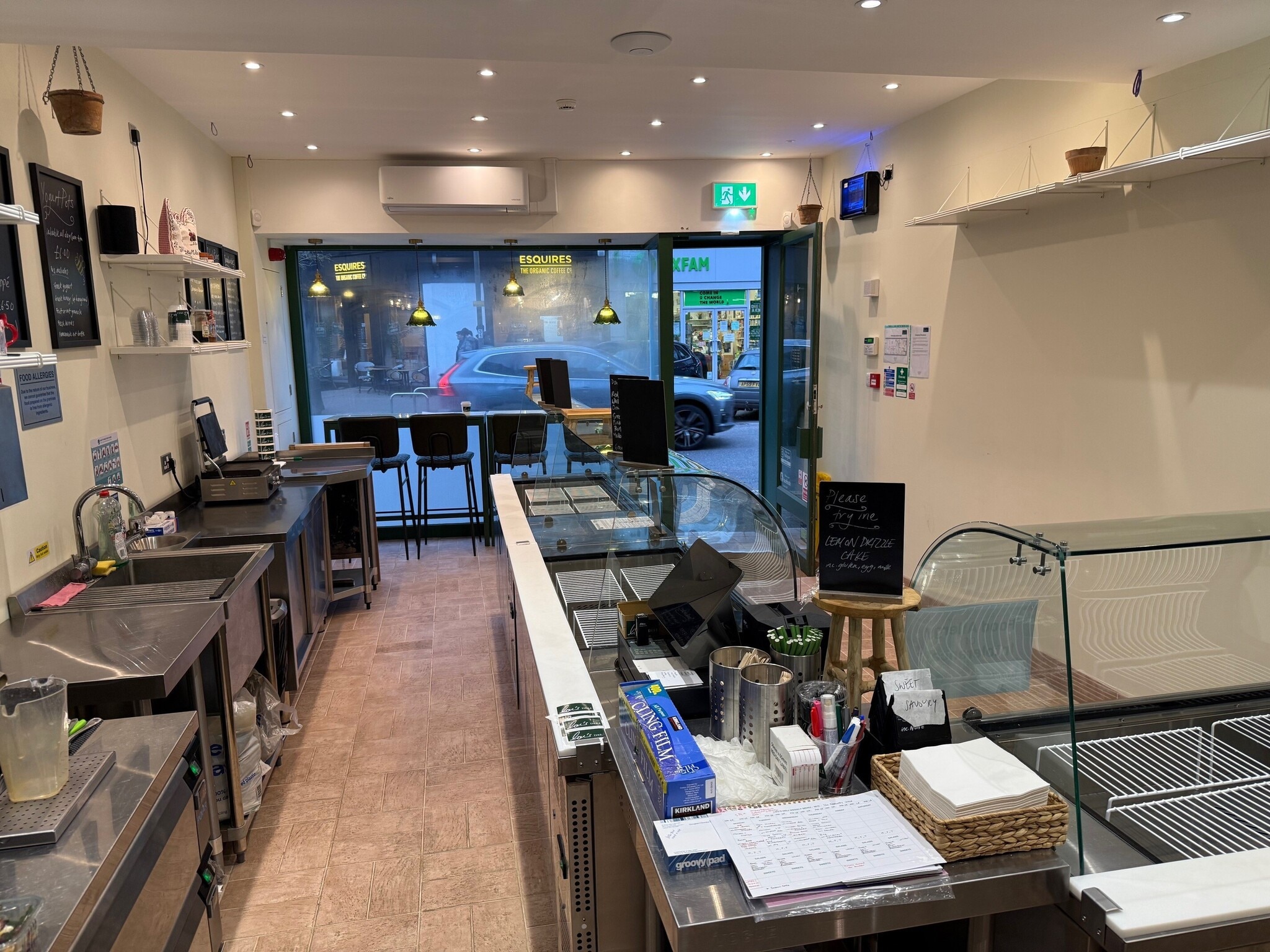 16 Packhorse Rd, Gerrards Cross for lease Building Photo- Image 1 of 1