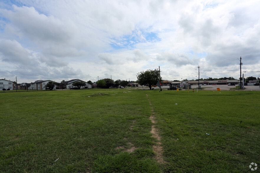 9603 Homestead Rd, Houston, TX à vendre - Photo principale - Image 1 de 5