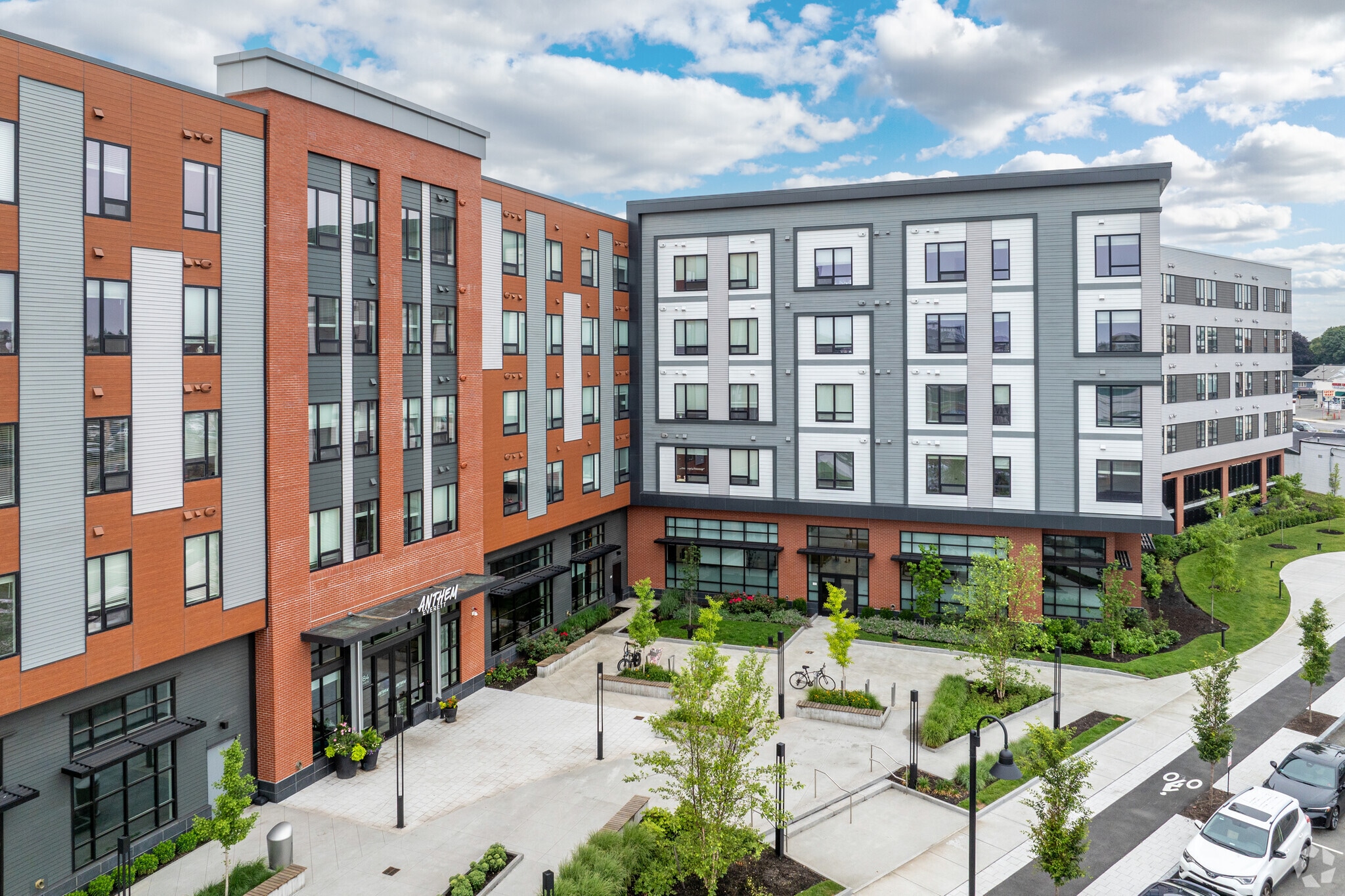 484 2nd St, Everett, MA for lease Primary Photo- Image 1 of 31