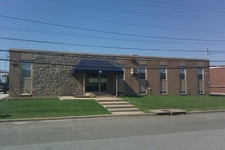 More details for 40 Commerce Pl, Hicksville, NY - Office for Lease