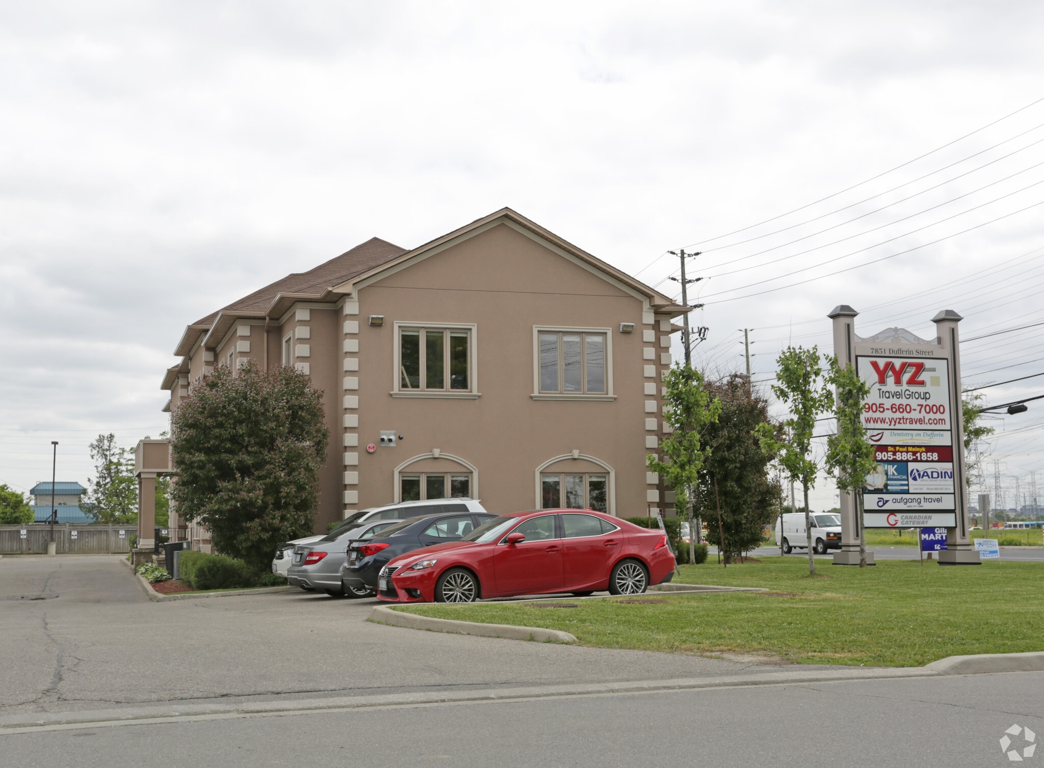 7851 Dufferin St, Vaughan, ON for lease Primary Photo- Image 1 of 6