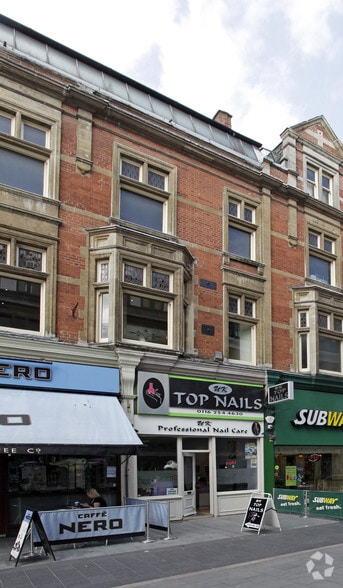 45/47/49 Market Street Leicester portfolio of 3 properties for sale on LoopNet.ca - Primary Photo - Image 1 of 2