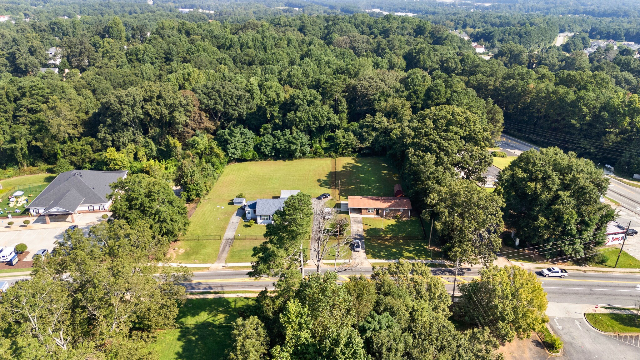 2892 Rex Rd, Ellenwood, GA à vendre Aérien- Image 1 de 13