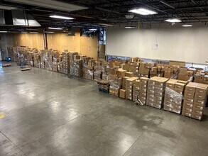 5600 Pioneer Creek Dr, Maple Plain, MN for lease Building Photo- Image 2 of 2