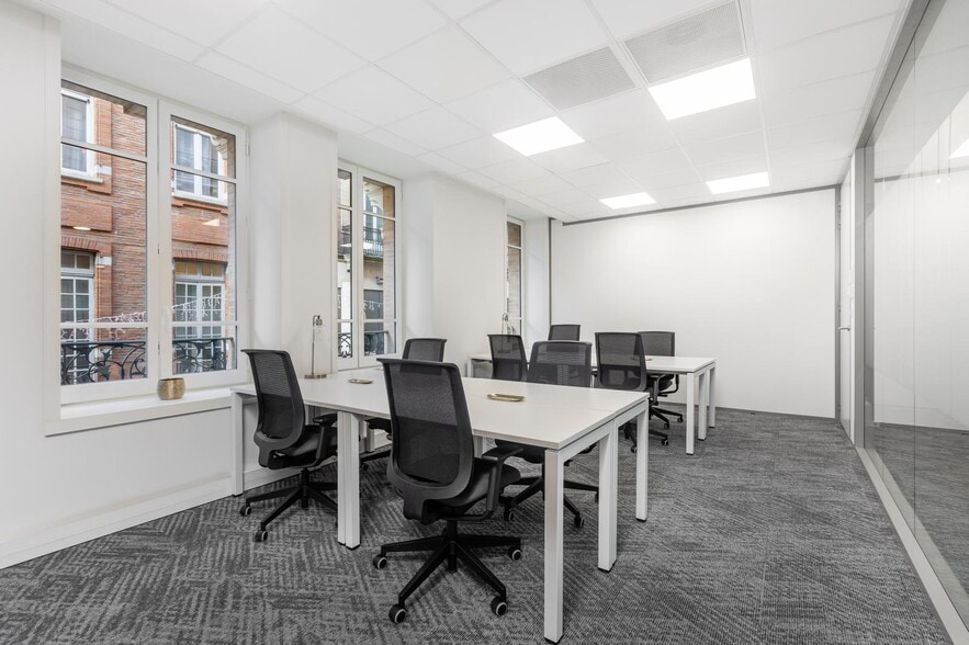 8 Rue De Rémusat, Toulouse for lease - Interior Photo - Image 3 of 24