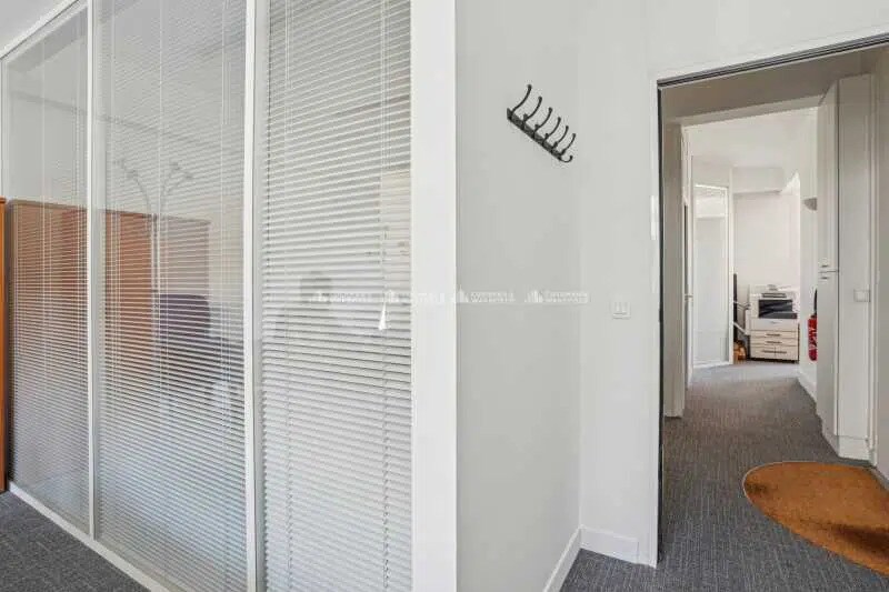 12 Rue De Milan, Paris for lease - Building Photo - Image 3 of 15