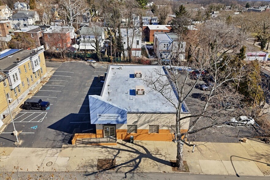6233 N Broad St, Philadelphia, PA for sale - Building Photo - Image 2 of 8