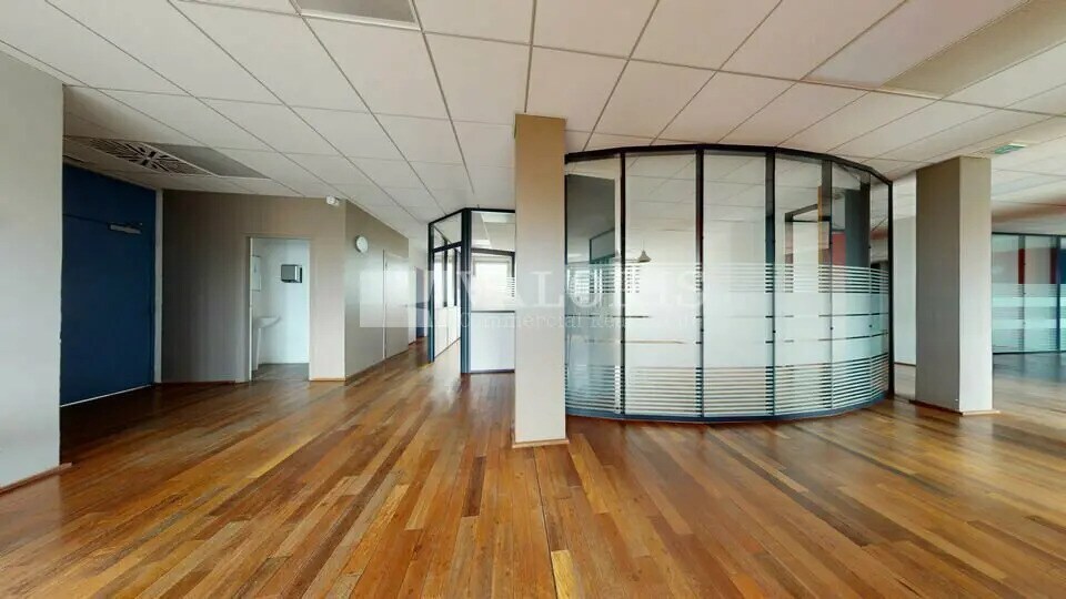 Bureau dans Écully à louer - Photo intérieure - Image 2 de 12