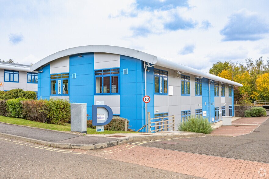 Discovery Ter, Currie for lease - Primary Photo - Image 1 of 7