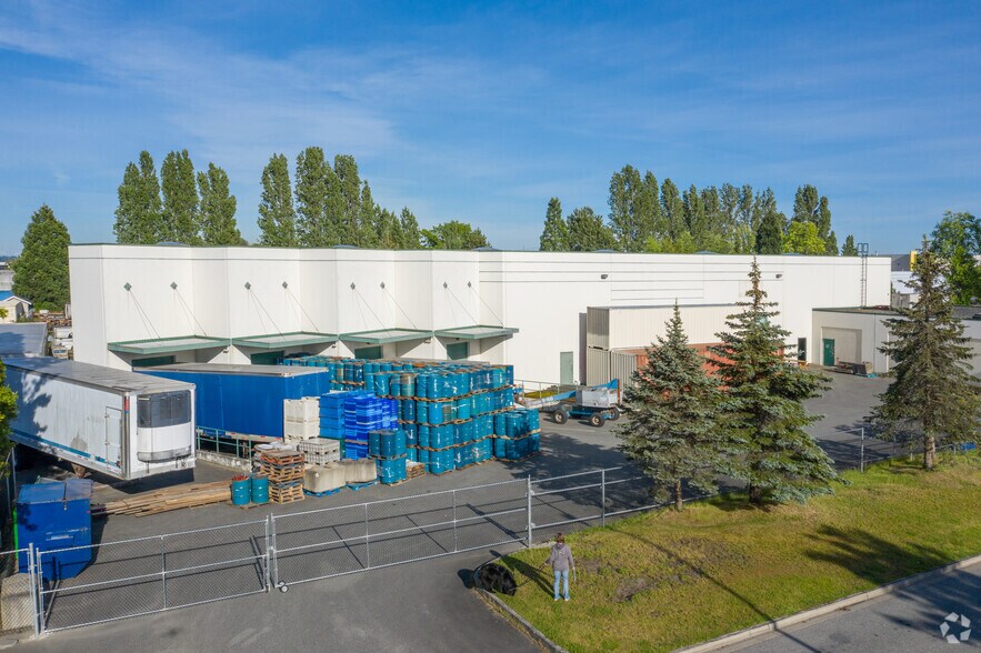 7237 Wilson Ave, Delta, BC à louer - Photo du bâtiment - Image 2 de 7