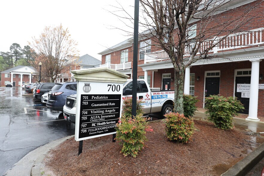 3950 Cobb Pky NW, Acworth, GA à louer - Photo du bâtiment - Image 1 de 5
