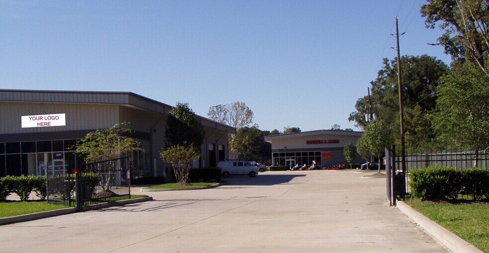 14925 Stuebner Airline Rd, Houston, TX à louer - Photo du bâtiment - Image 1 de 7