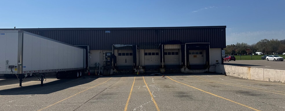 800 Baker Rd, Dexter, MI for sale - Building Photo - Image 3 of 10