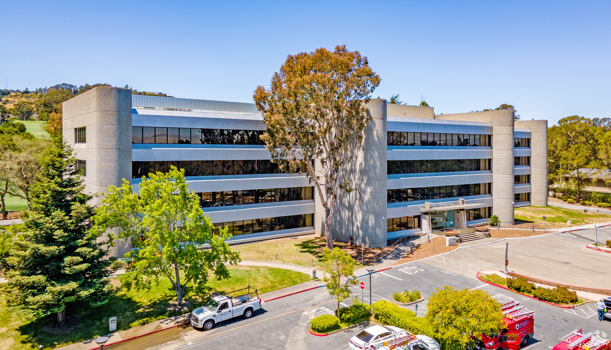 1900 Alameda De Las Pulgas, San Mateo, CA for lease Primary Photo- Image 1 of 14