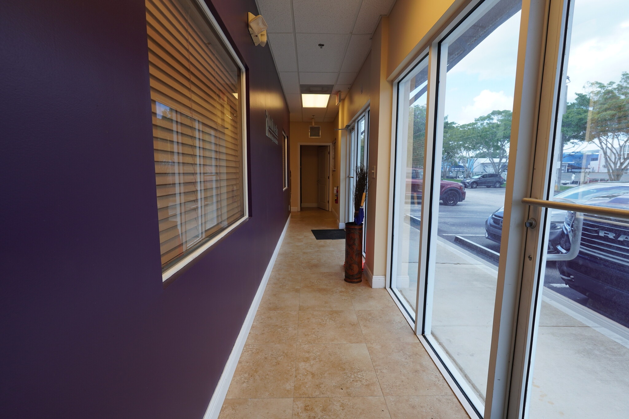 20841 Johnson St, Pembroke Pines, FL for lease Interior Photo- Image 1 of 37
