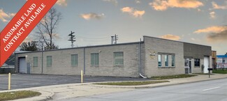 Plus de détails pour 13120 E Nine Mile Rd, Warren, MI - Industriel à vendre