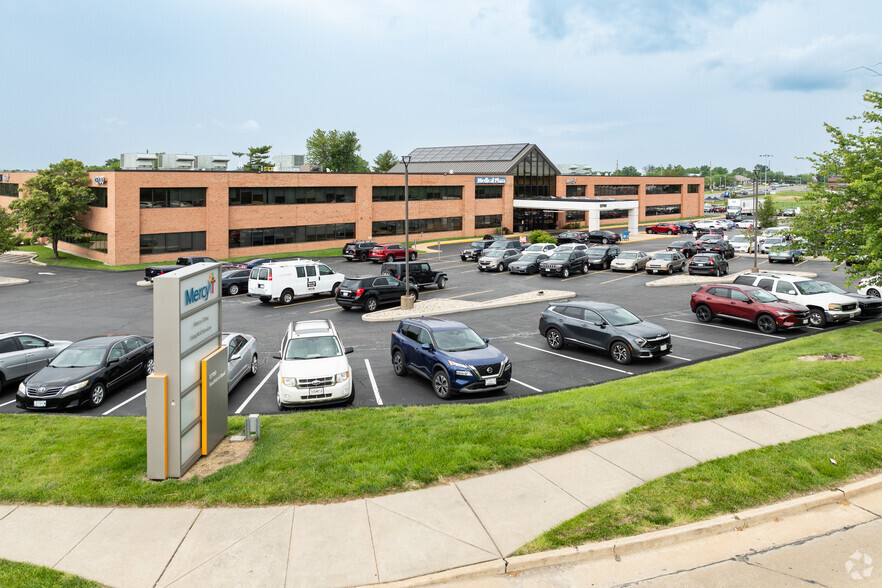 12700 Southfork Rd, Saint Louis, MO for sale - Primary Photo - Image 1 of 1