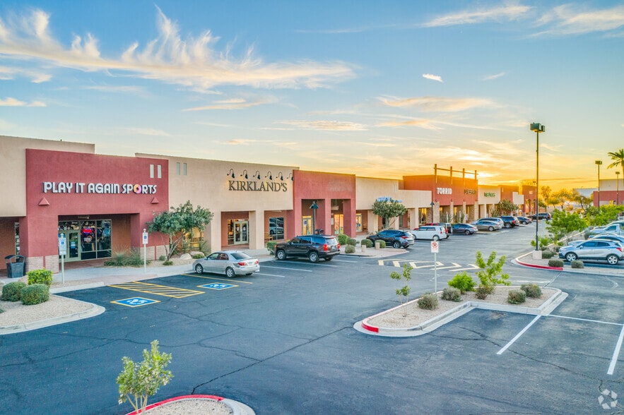 1380-1474 N Litchfield Rd, Goodyear, AZ for lease - Building Photo - Image 3 of 14