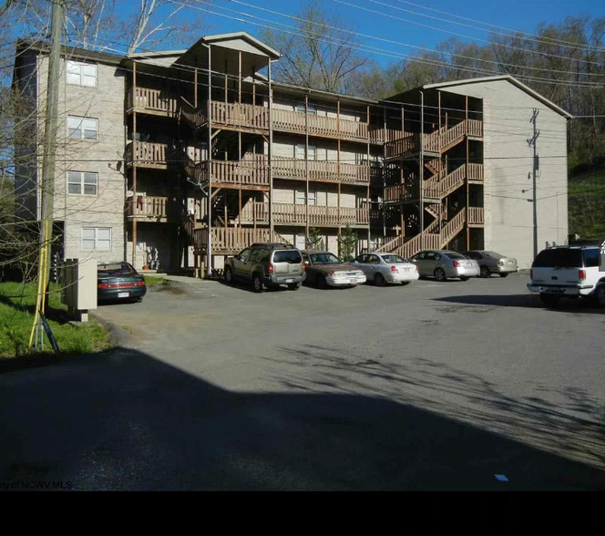 75 Brookhaven Rd, Morgantown, WV à vendre - Photo principale - Image 1 de 1