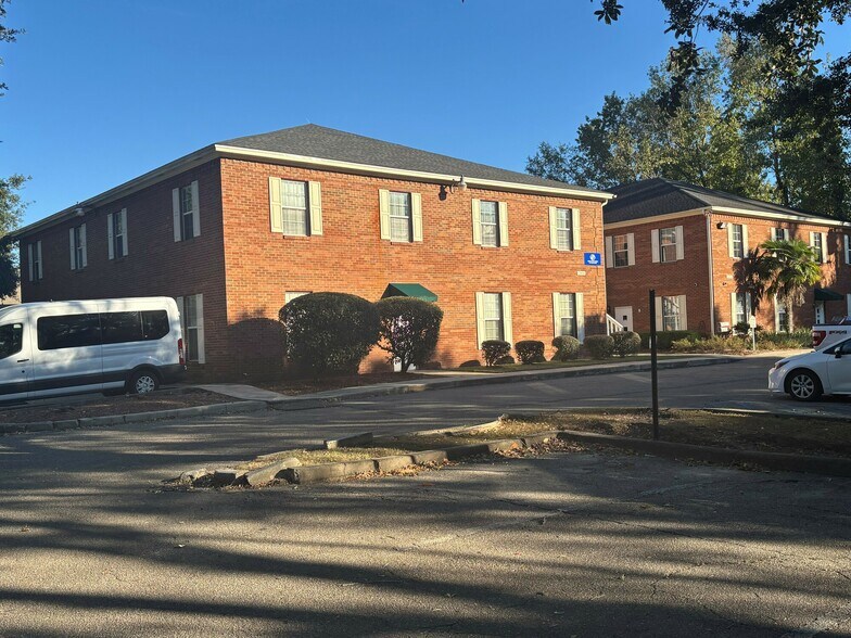 1311 N Paul Russell Rd, Tallahassee, FL à vendre - Photo du bâtiment - Image 2 de 20