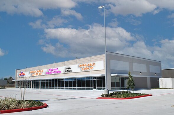 641 Rankin Rd, Houston, TX for lease - Building Photo - Image 2 of 15