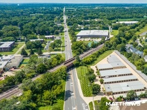 100 W Terra Cotta Ave, Crystal Lake, IL - Aerial  map view