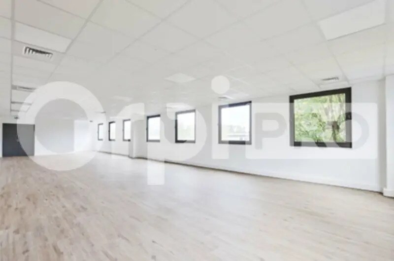 Flex dans Lisses à louer - Photo du bâtiment - Image 3 de 8