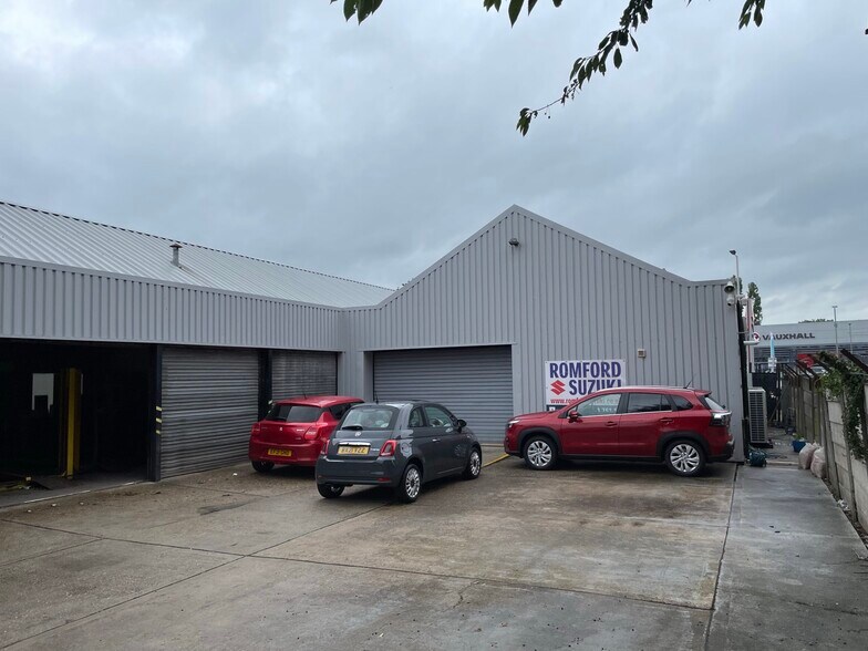 161 London Rd, Romford à vendre - Photo du bâtiment - Image 2 de 4