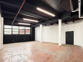 538 Johnson Ave, Brooklyn, NY for lease Interior Photo- Image 1 of 3