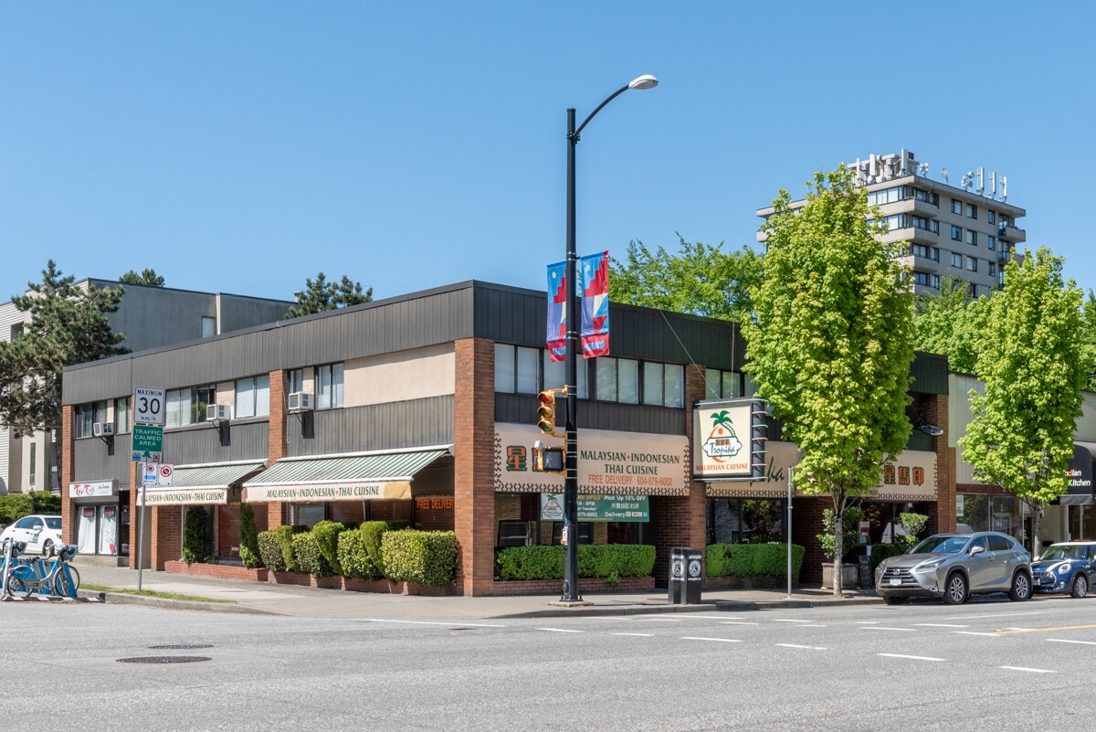 2975 Cambie St, Vancouver, BC à louer Photo du bâtiment- Image 1 de 20