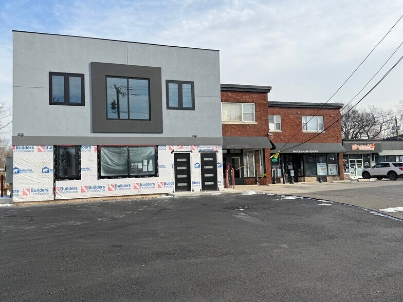 112-116 Main St, East Hartford, CT à louer - Photo du bâtiment - Image 2 de 6