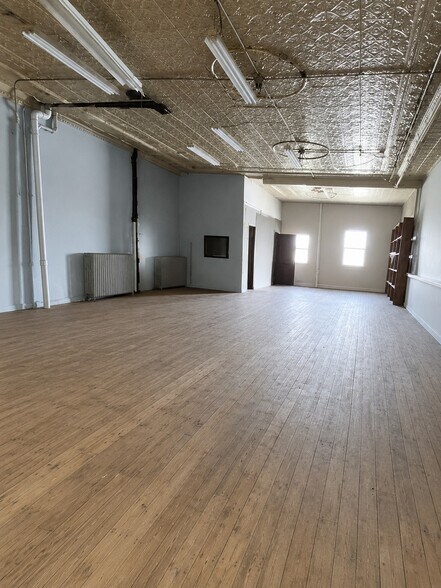 294 Scott St, Wilkes-Barre, PA à louer - Photo intérieure - Image 2 de 2
