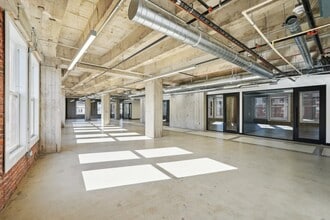1031 S Broadway, Los Angeles, CA for lease Building Photo- Image 2 of 4
