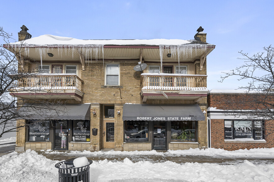 12401 Larchmere Blvd, Cleveland, OH à vendre - Photo du bâtiment - Image 1 de 1