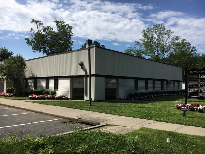 108 Main St, Oceanport, NJ for lease - Building Photo - Image 1 of 2