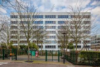 Plus de détails pour 1 Rue De L'Union, Rueil-Malmaison - Bureau à louer