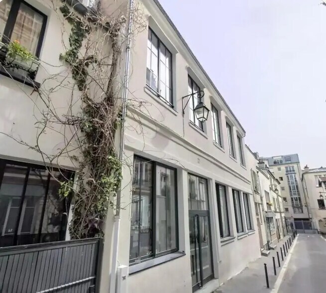 19 Passage Dubail, Paris for lease - Building Photo - Image 1 of 14