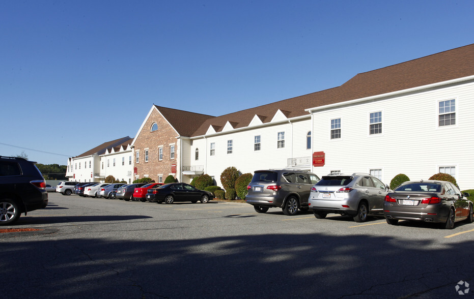 200 Old Main St, Tewksbury, MA à vendre - Photo du bâtiment - Image 1 de 1