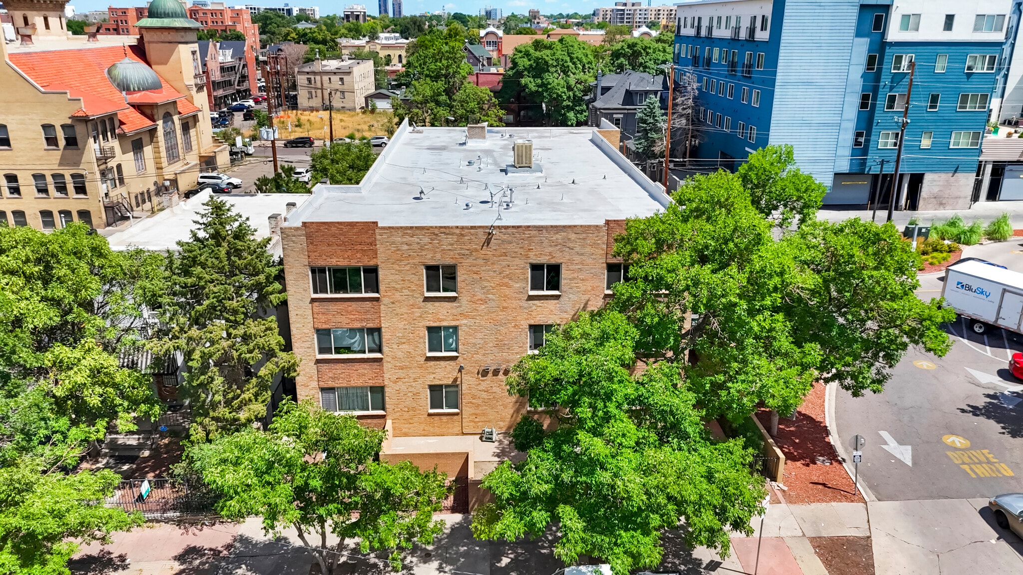 1550 Pennsylvania St, Denver, CO à vendre Photo principale- Image 1 de 32