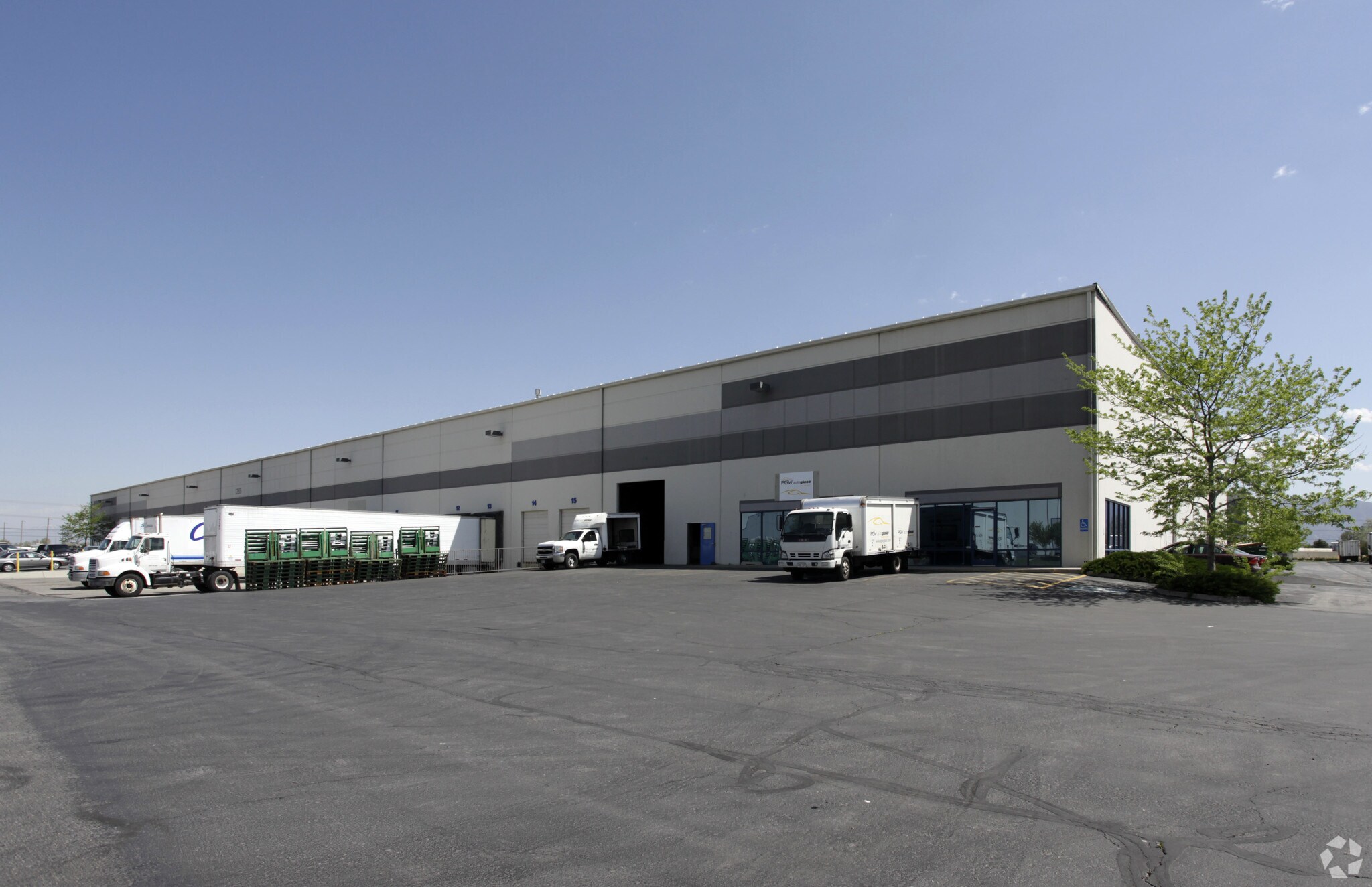 1365 Gladiola St, Salt Lake City, UT for lease Primary Photo- Image 1 of 7