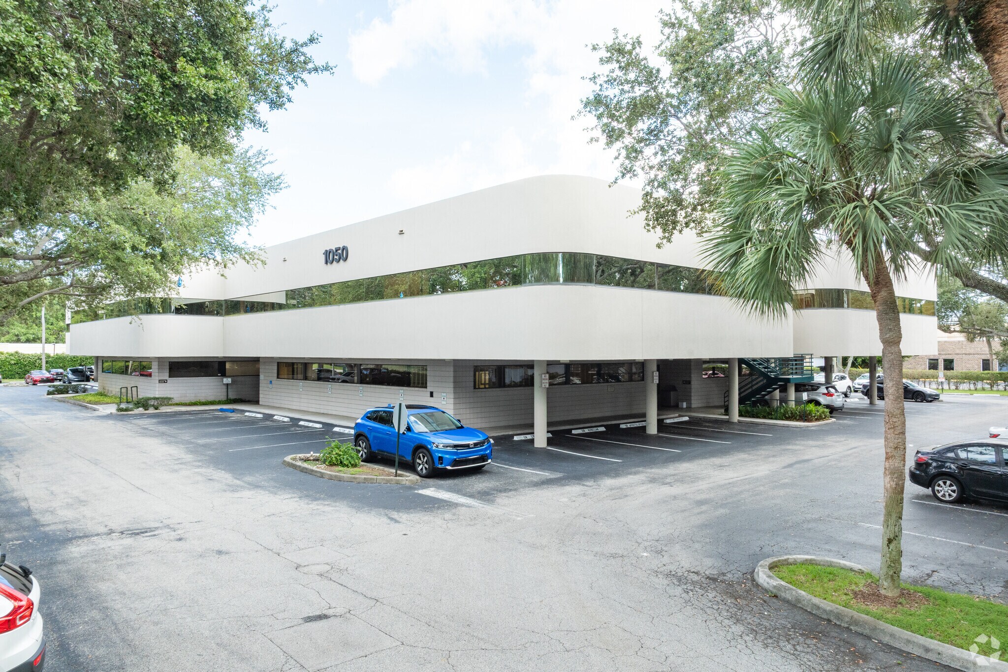 1050 NW 15th St, Boca Raton, FL à vendre Photo principale- Image 1 de 1